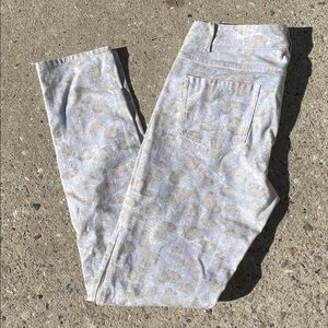 J.McLaughlin Women’s size 4 jeans. Light blue/gray with brown spotted design